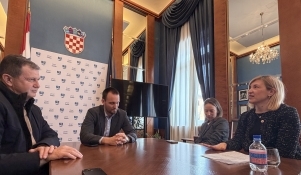 Predstavnici Gradskog društva Crvenog križa kod gradonačelnika Erlića 