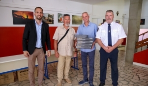 Zadarskim otočnim DVD-ovima dodijeljeni reflektori za noćne intervencije 