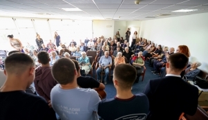 More iskustva i val mladost: Započeo projekt koji spaja srednjoškolce i osobe treće životne dobi 