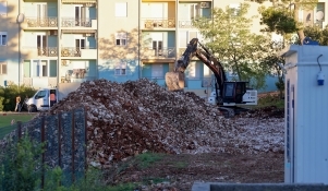 Bageri na ex. Bagatu: Uređuje se nogometno igralište i stvara prostor za sportsku dvoranu   