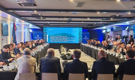 Gradu Zadru na Braču dodijeljeno pet ugovora za projekte na otocima