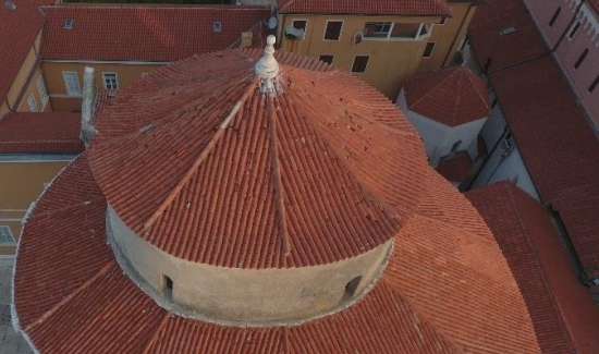 Odabran izvođač sanacije krovišta sv. Donata, slijedi ugovaranje radova